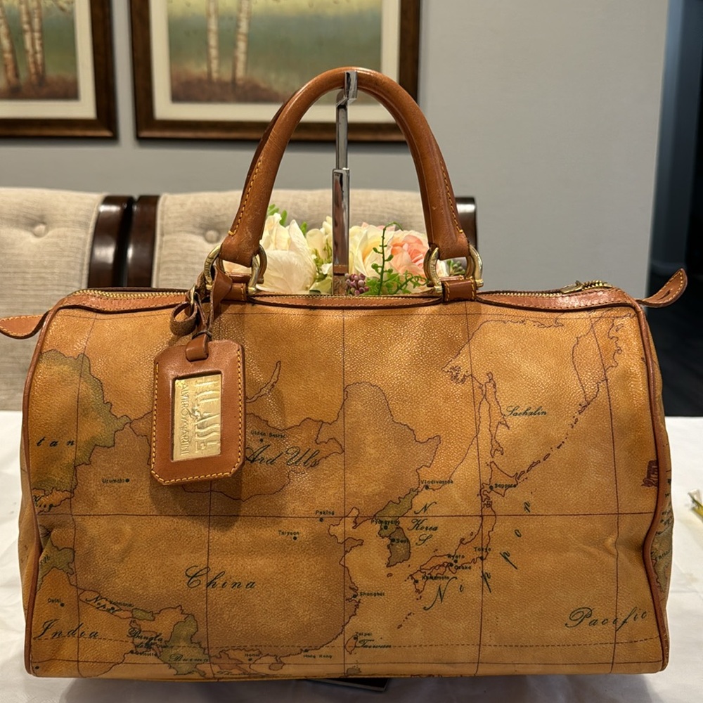 Authentic Alvaro Boston bag